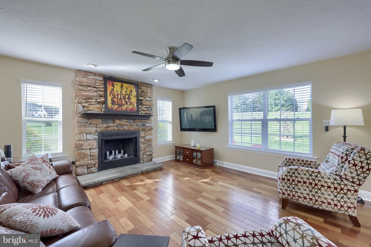 80 E Summit Drive photo 22