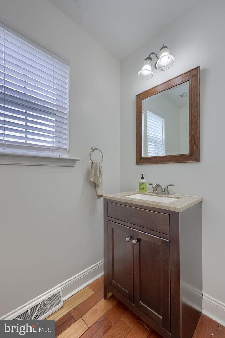 80 E Summit Drive photo 26