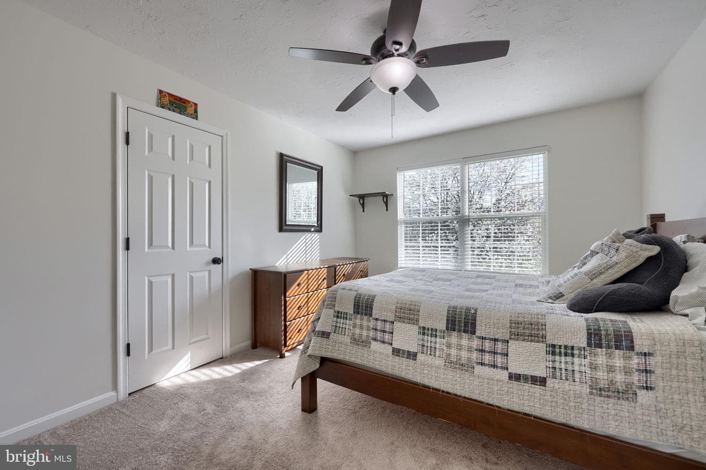 80 E Summit Drive photo 32