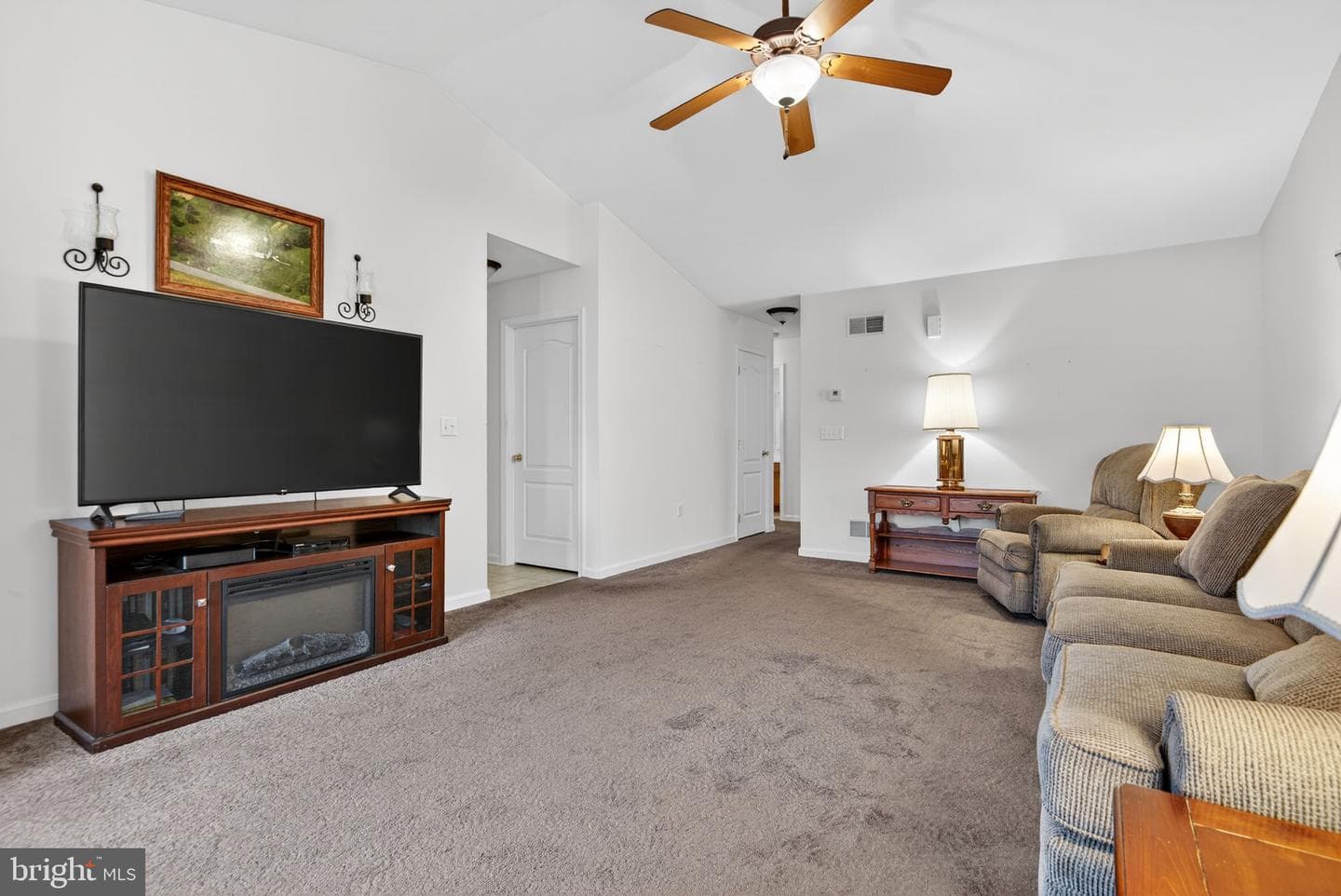 213 Maple Drive photo 5