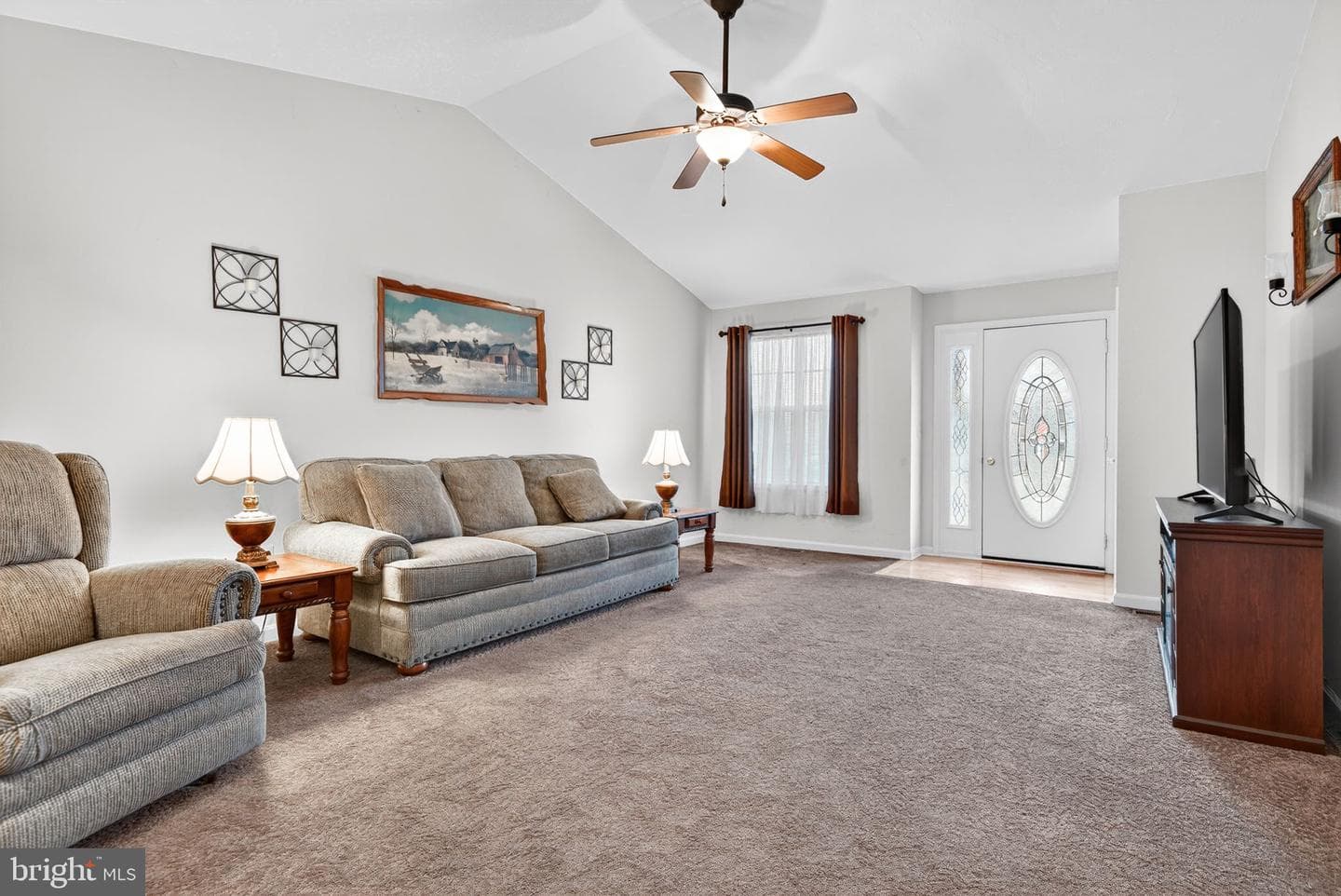 213 Maple Drive photo 6