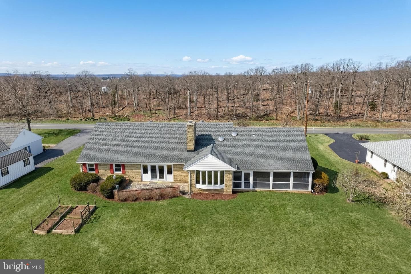 290 Country Club Lane photo 50