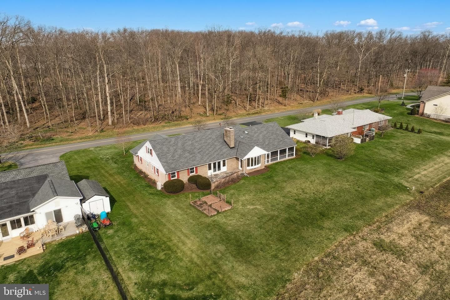 290 Country Club Lane photo 53