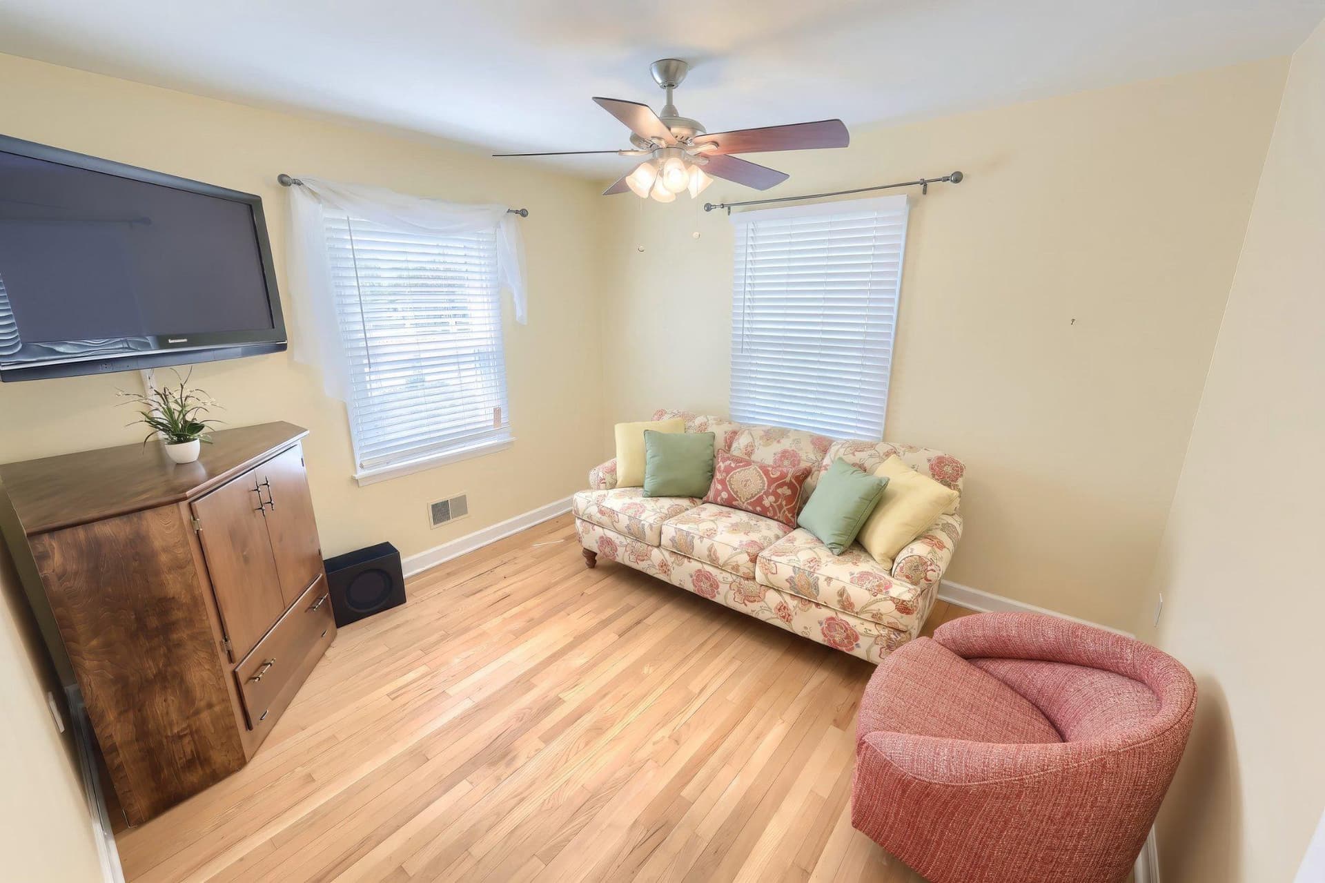 410 Diller Road photo 23