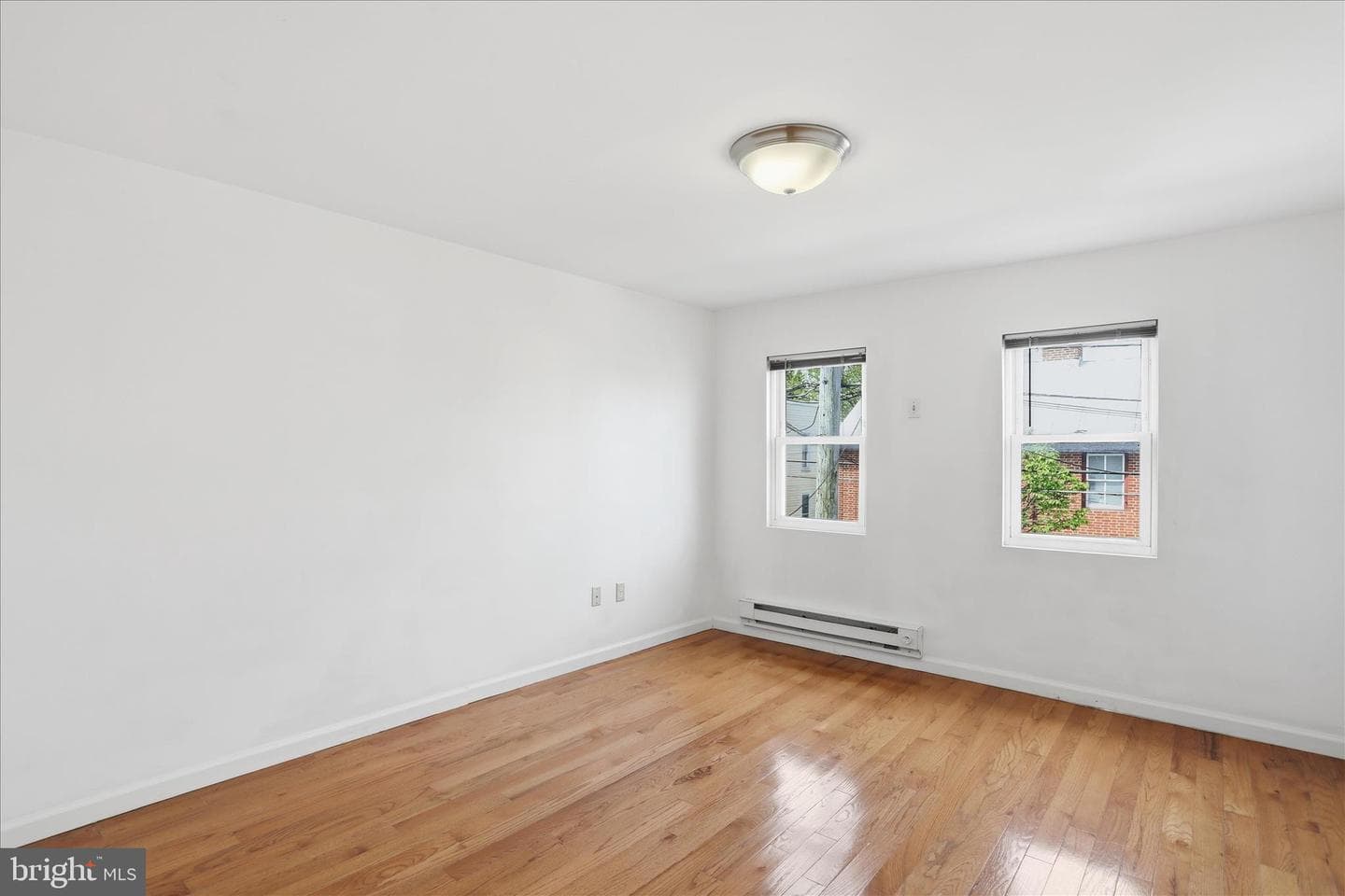 244 S Washington Street photo 23