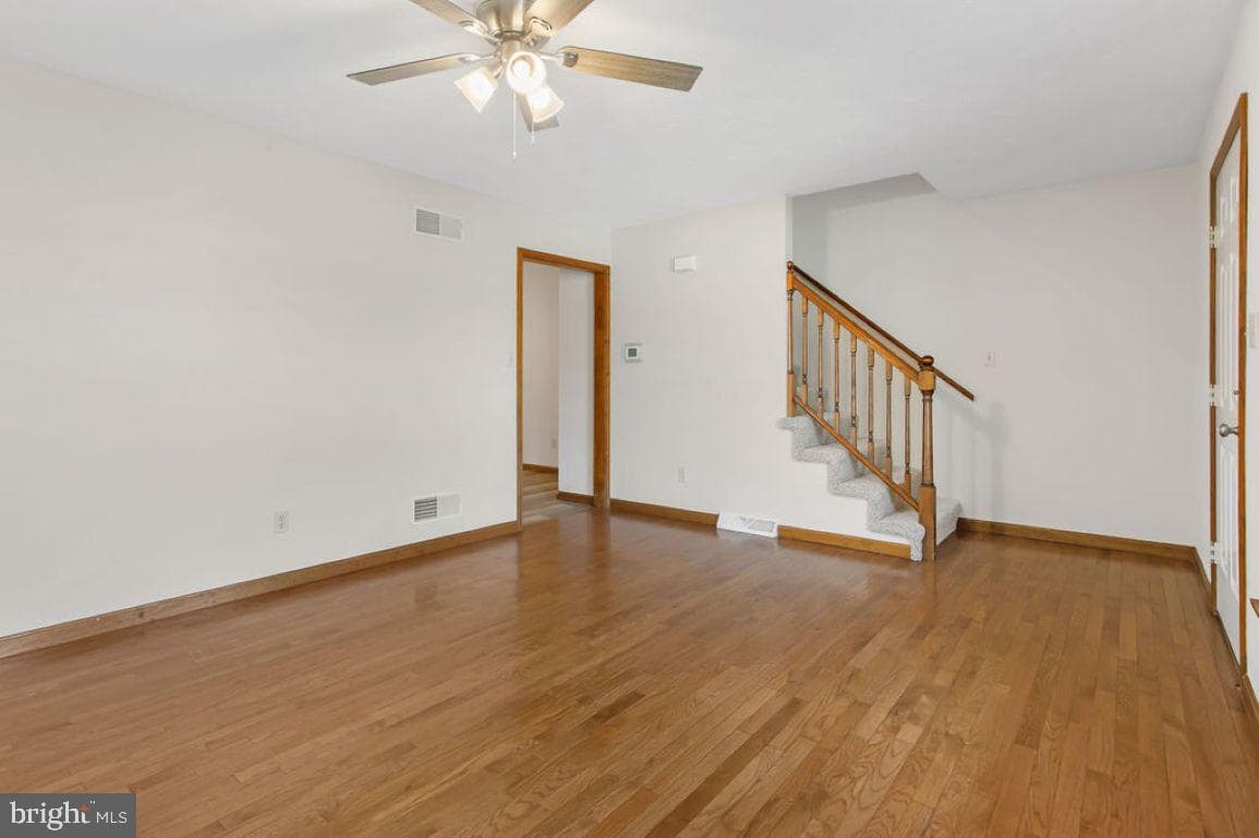 10 Homestead Drive photo 2