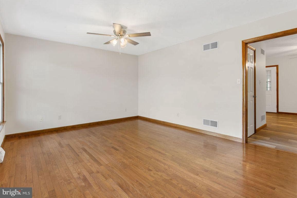 10 Homestead Drive photo 3