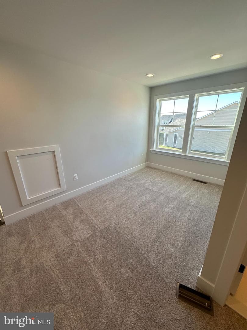 116 Birdseye Lane photo 3