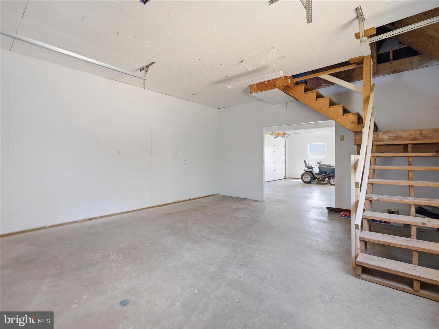 115 White Church Road photo 34