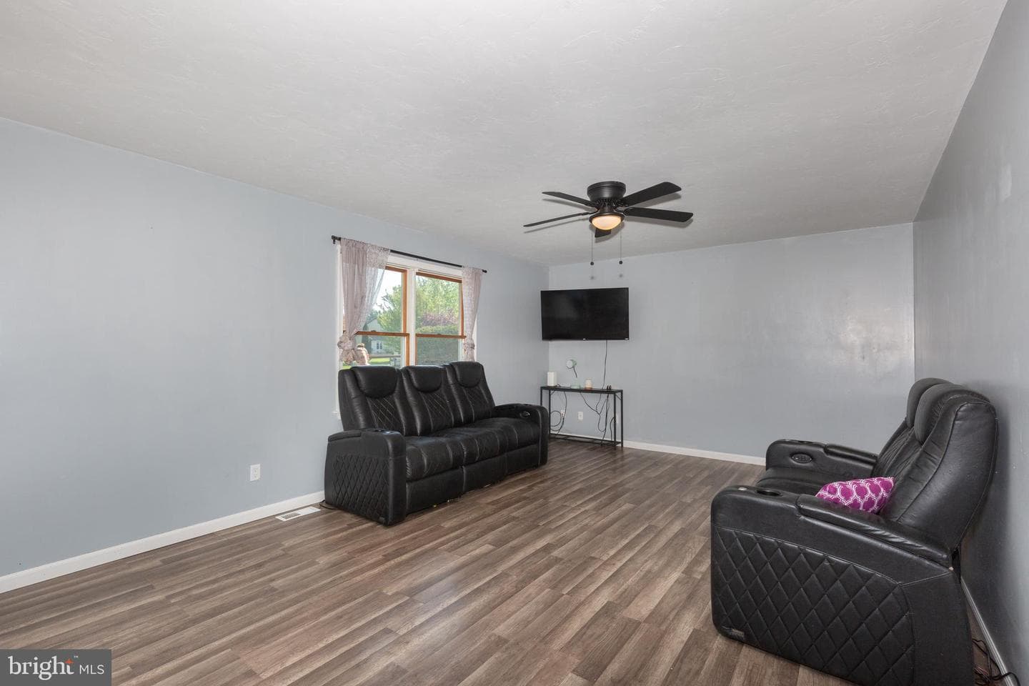 41 Wheaton Drive photo 15