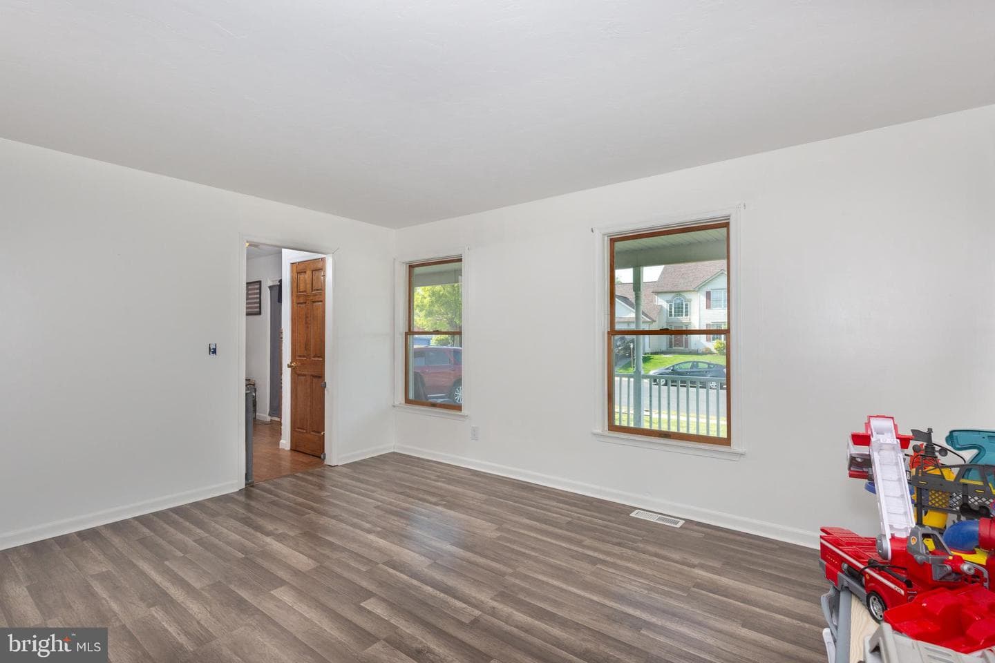 41 Wheaton Drive photo 20