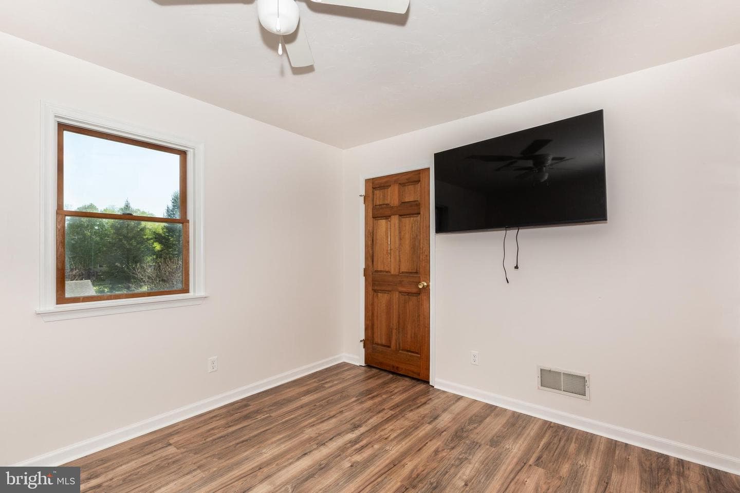 41 Wheaton Drive photo 30