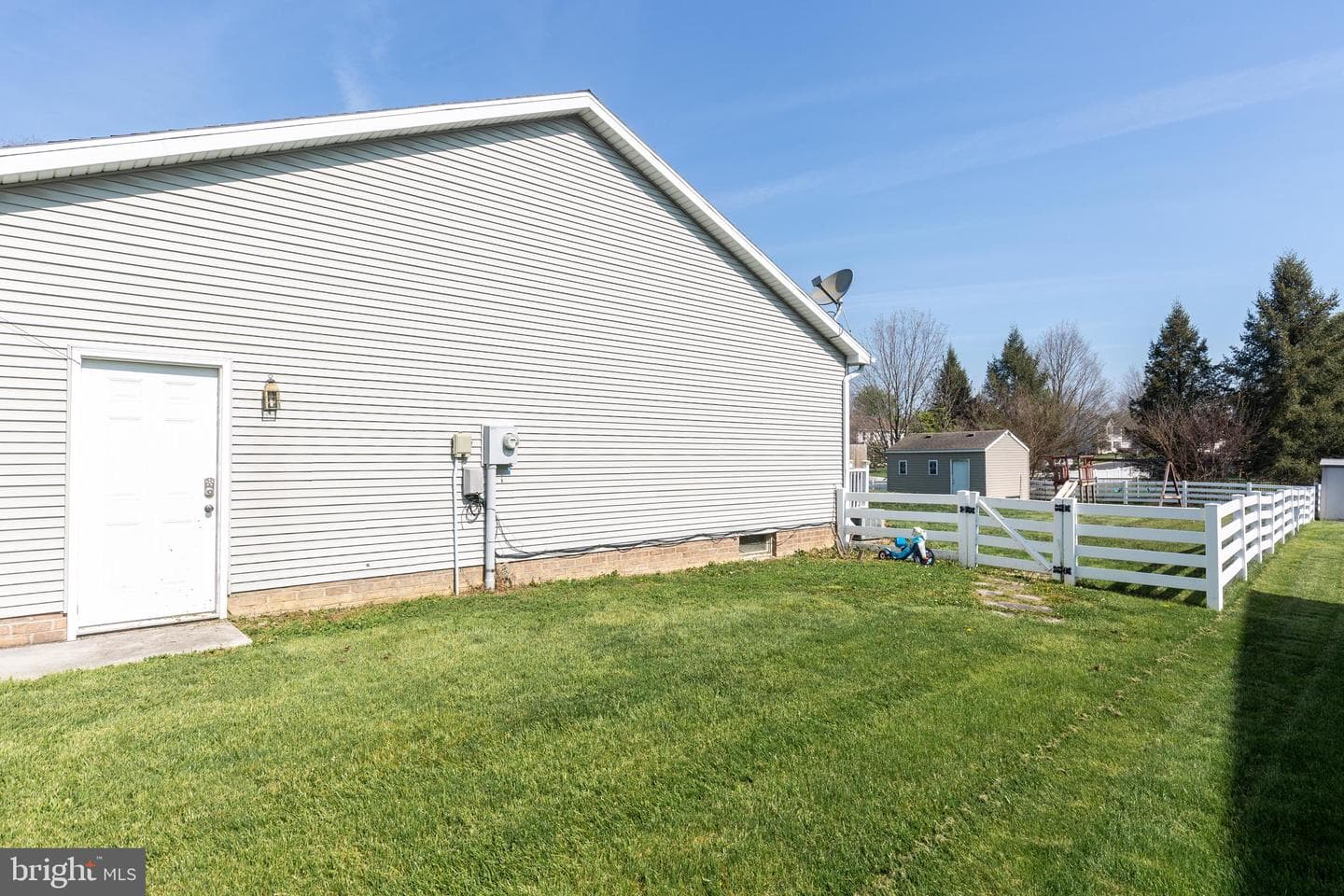 41 Wheaton Drive photo 50