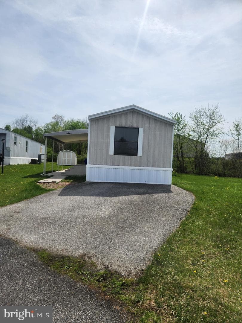 370 Pegram Street photo 13