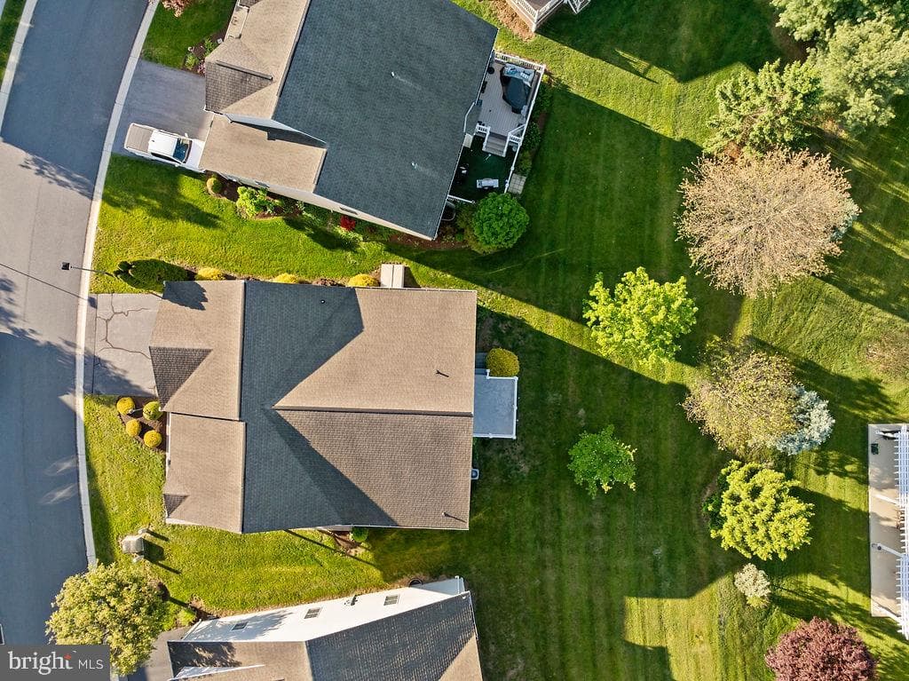 5 Winding Drive photo 46