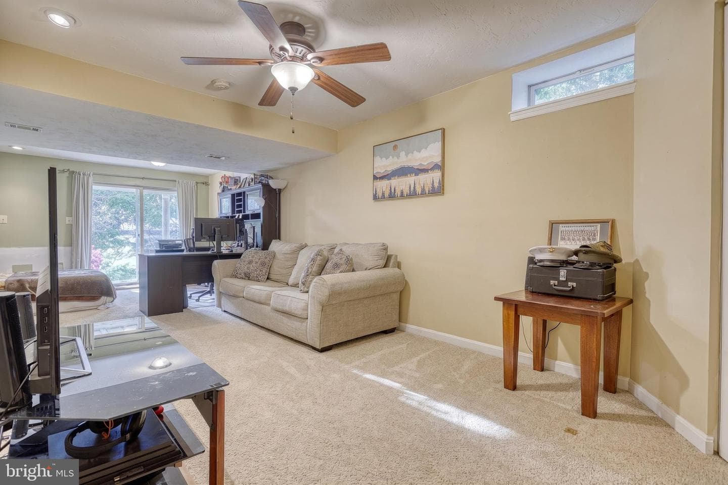 137 Maple Drive photo 31