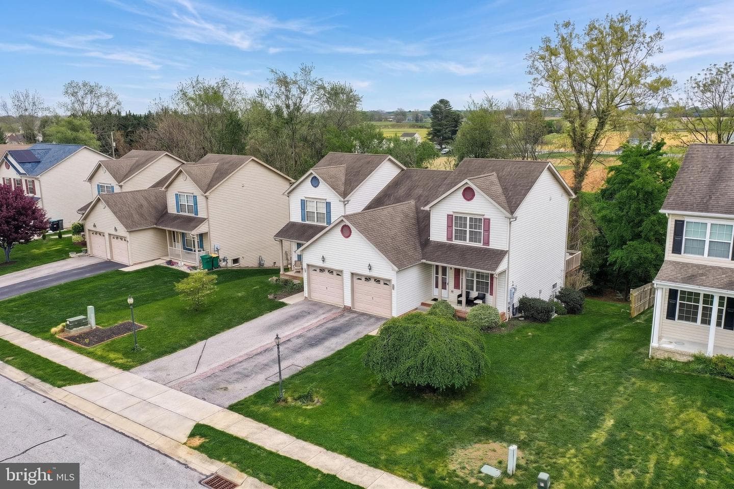137 Maple Drive photo 46