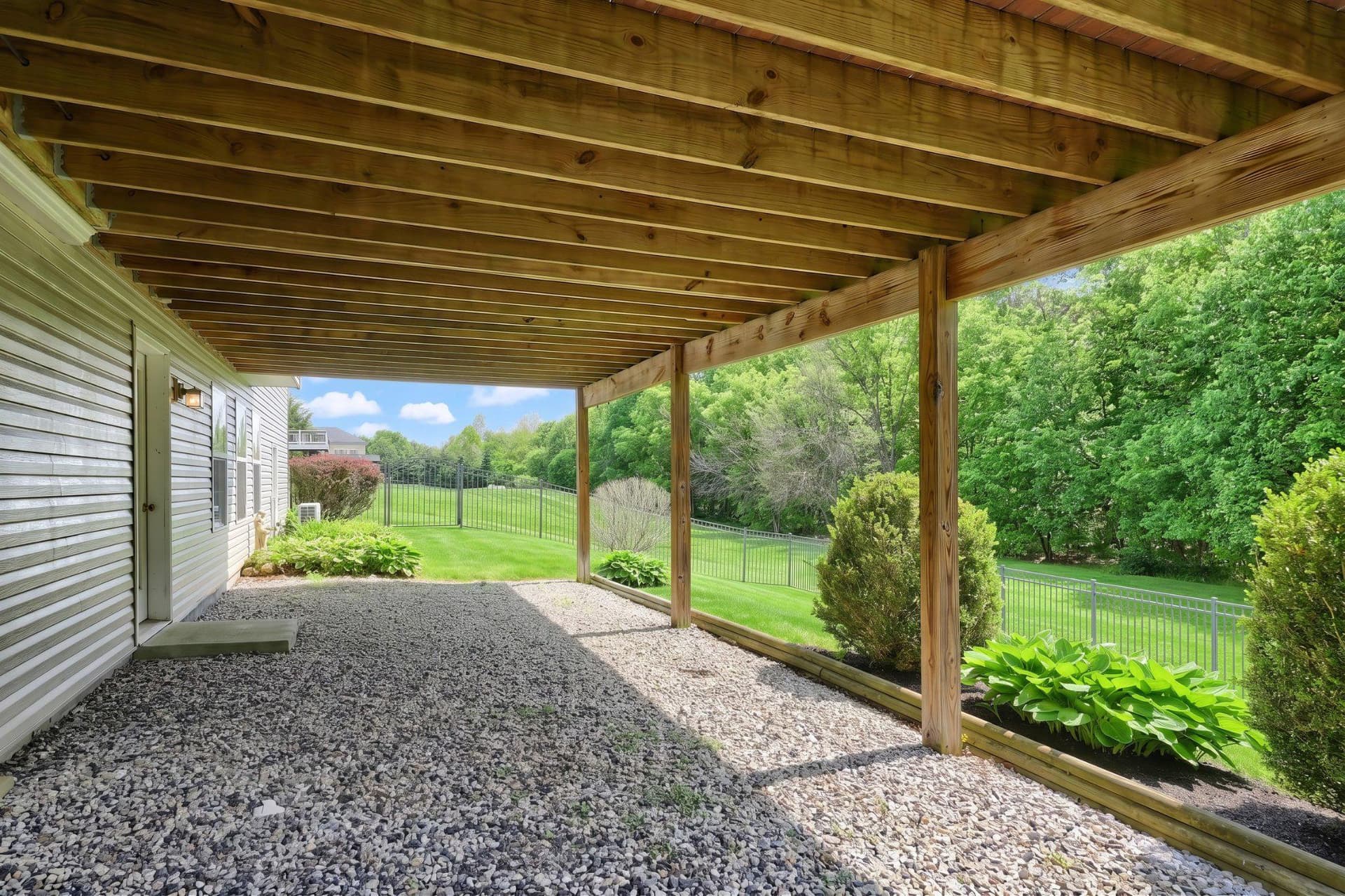 95 E Summit Drive photo 46