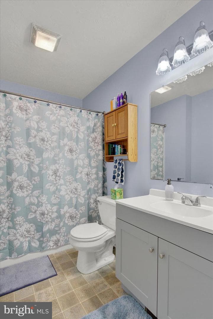 31 Hemlock Drive photo 16