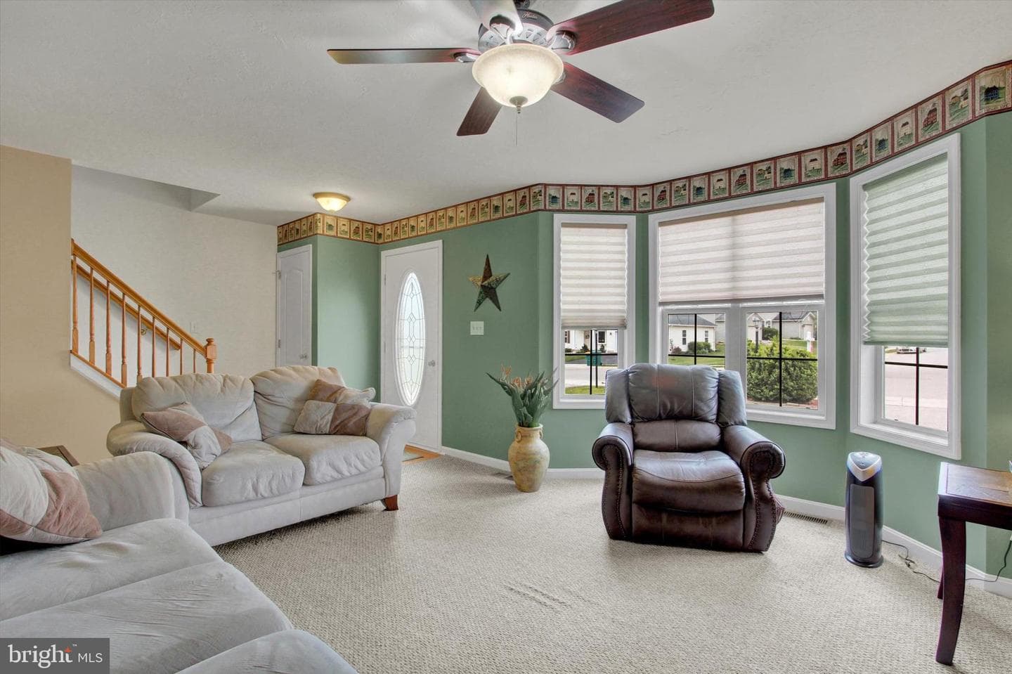 31 Hemlock Drive photo 5