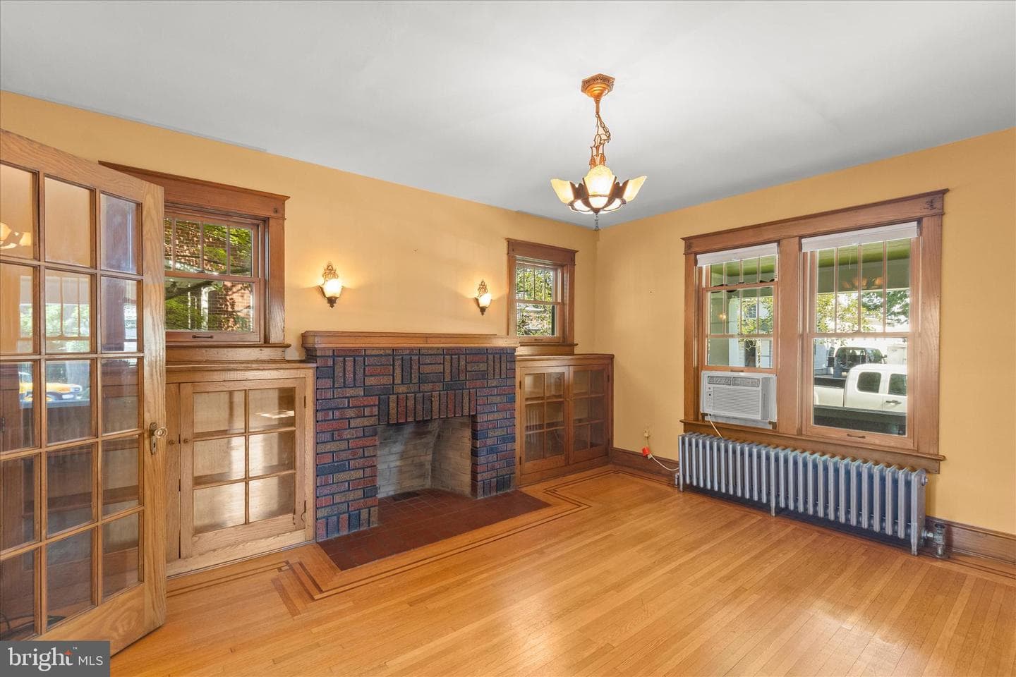 205 Hanover Street photo 18