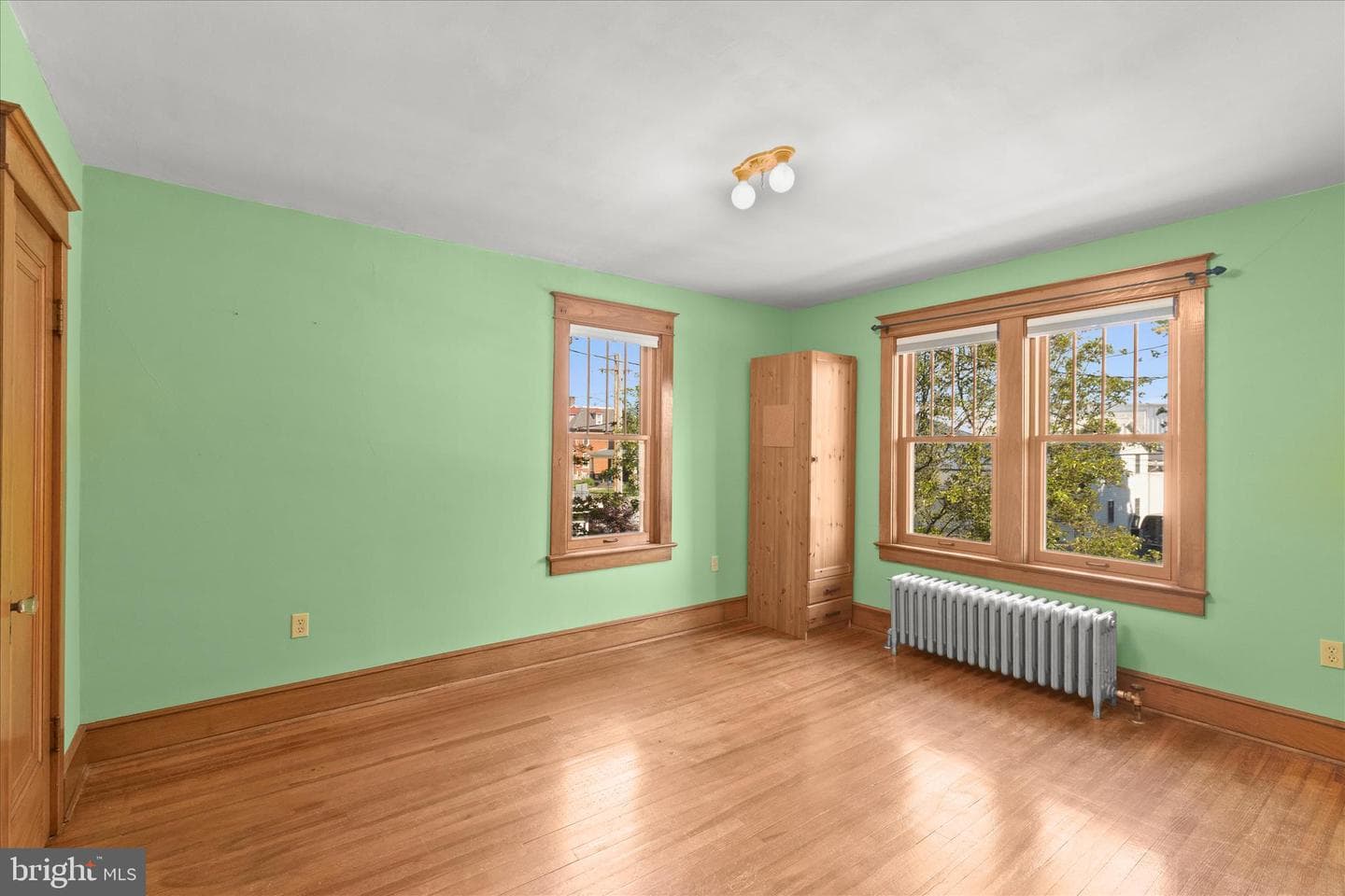 205 Hanover Street photo 30