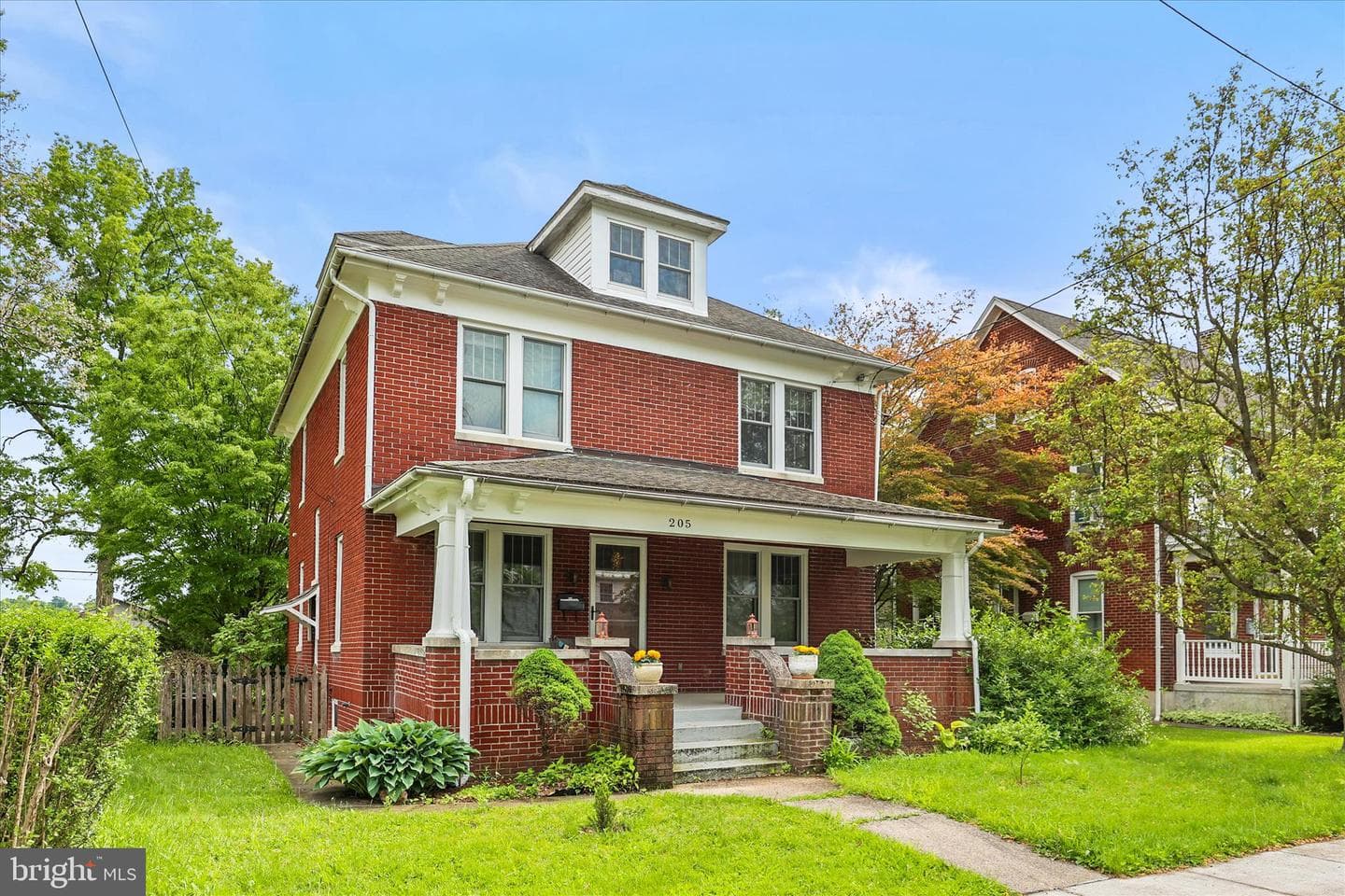 205 Hanover Street photo 59