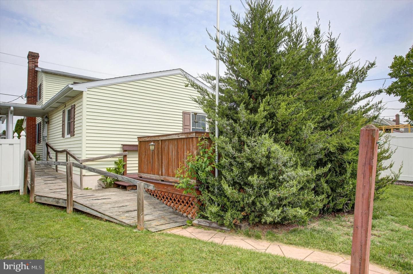 502 South Street photo 32