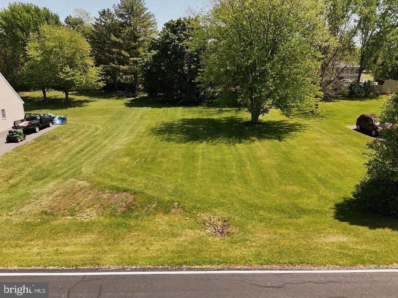 663 Curtis Dr photo 22