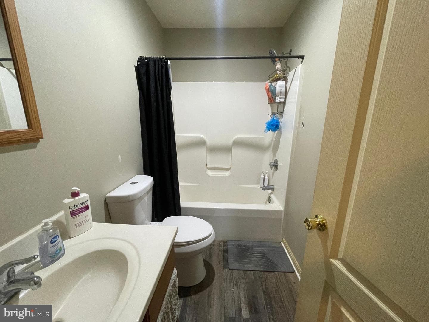 136 Colorado Avenue photo 12