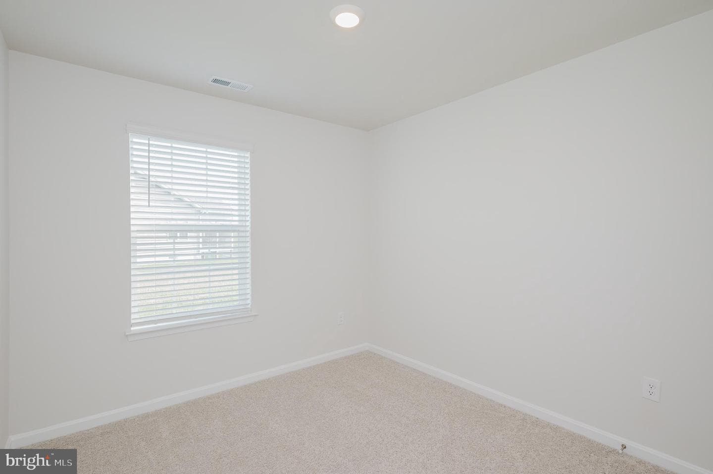 85 River Road photo 16