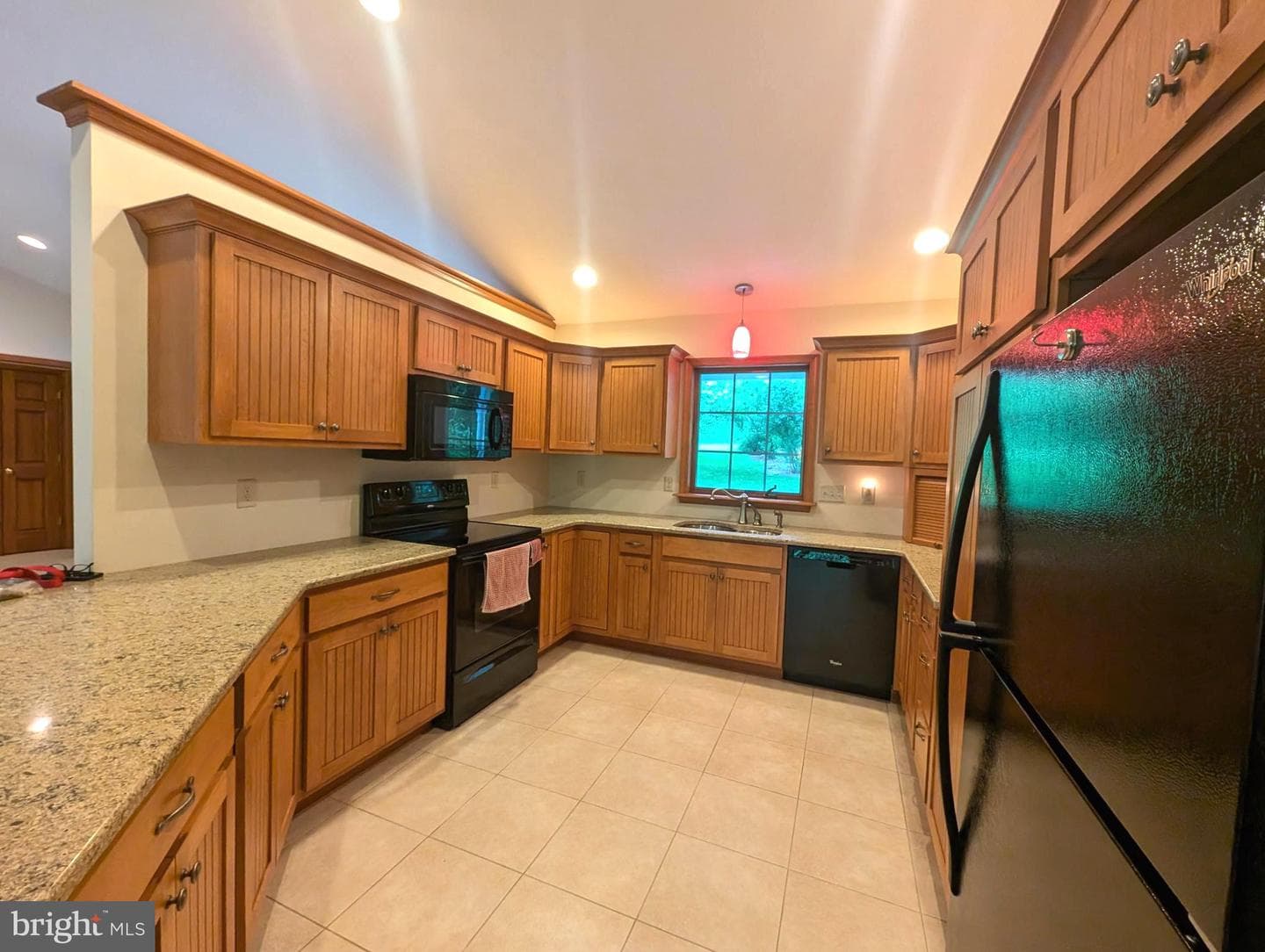 85 Southview Drive photo 23
