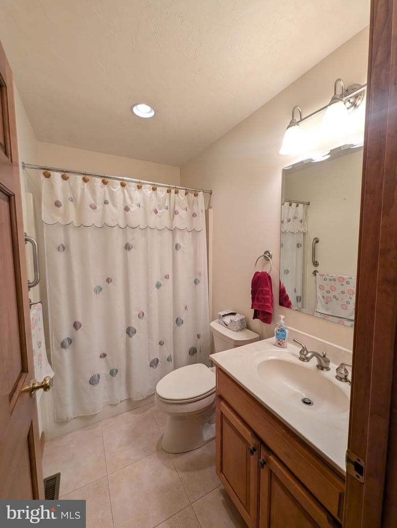 85 Southview Drive photo 39