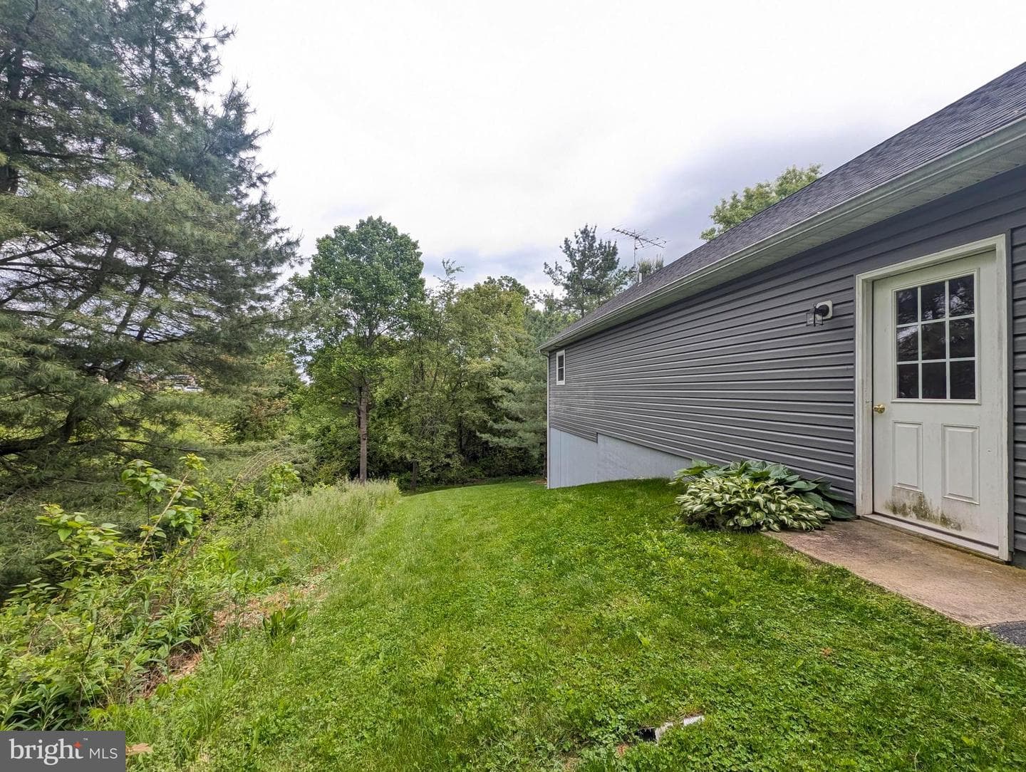 85 Southview Drive photo 7