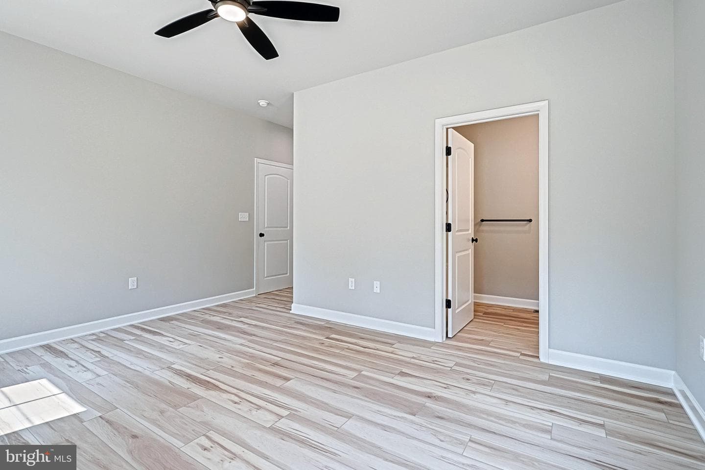 25 S Orchard View Dr photo 29
