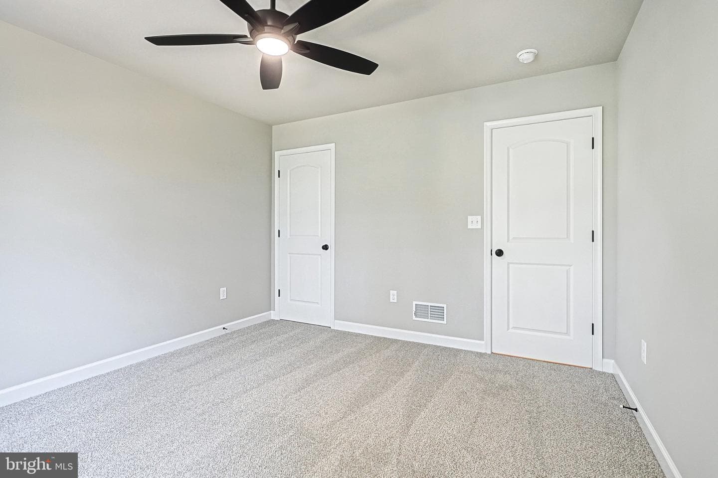 25 S Orchard View Dr photo 44