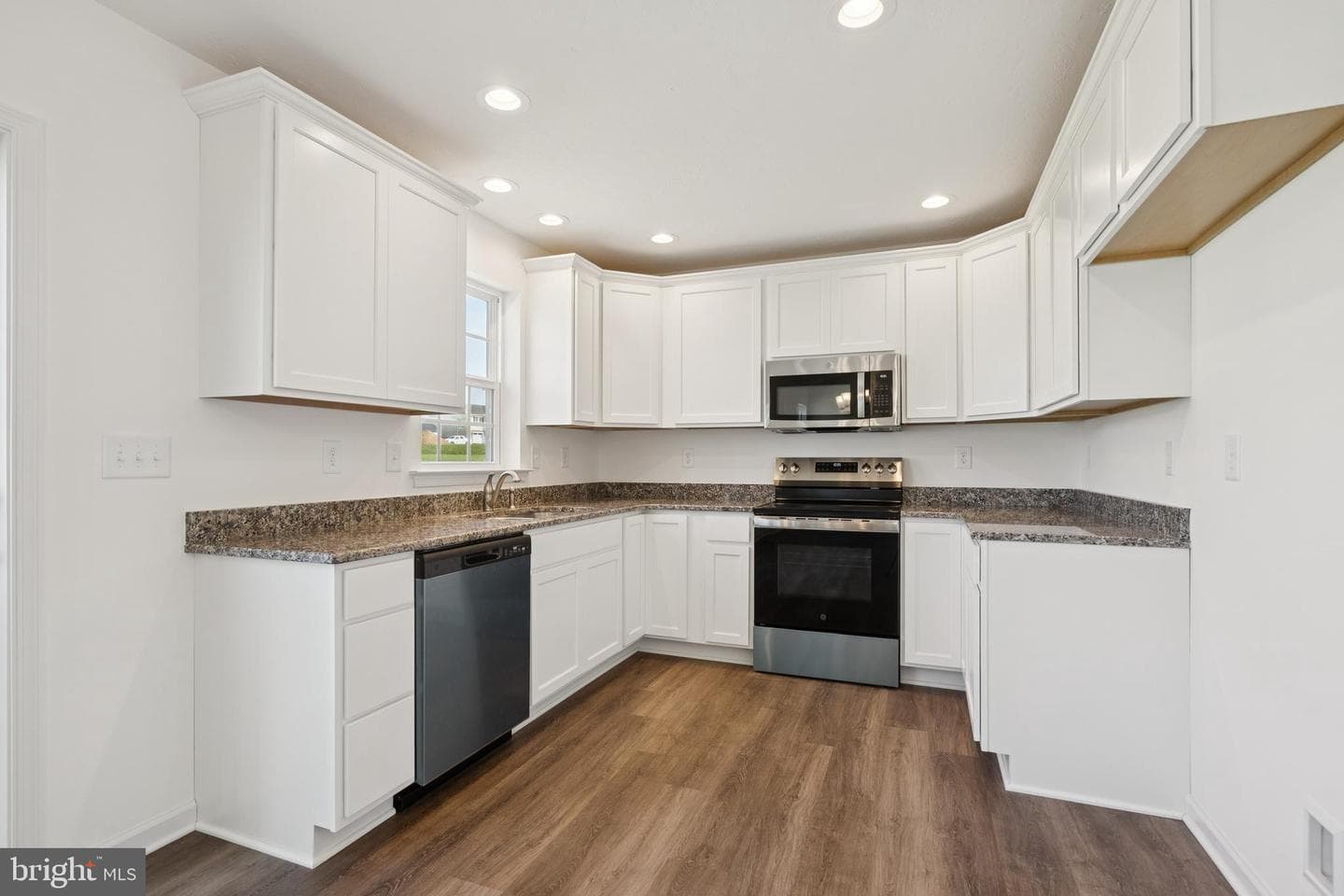 129 Piedmont Way #123 photo 10