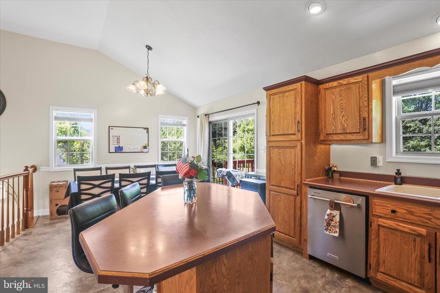 39 N Pheasant Way photo 10