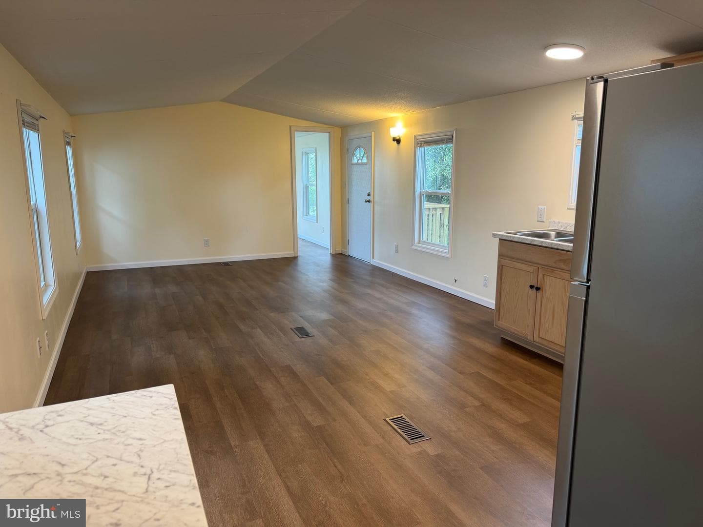 1104 W Elm Avenue W photo 7