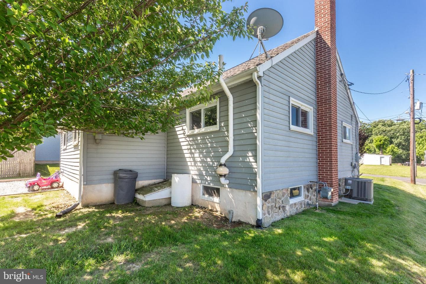 22 Pleasant View Drive photo 42