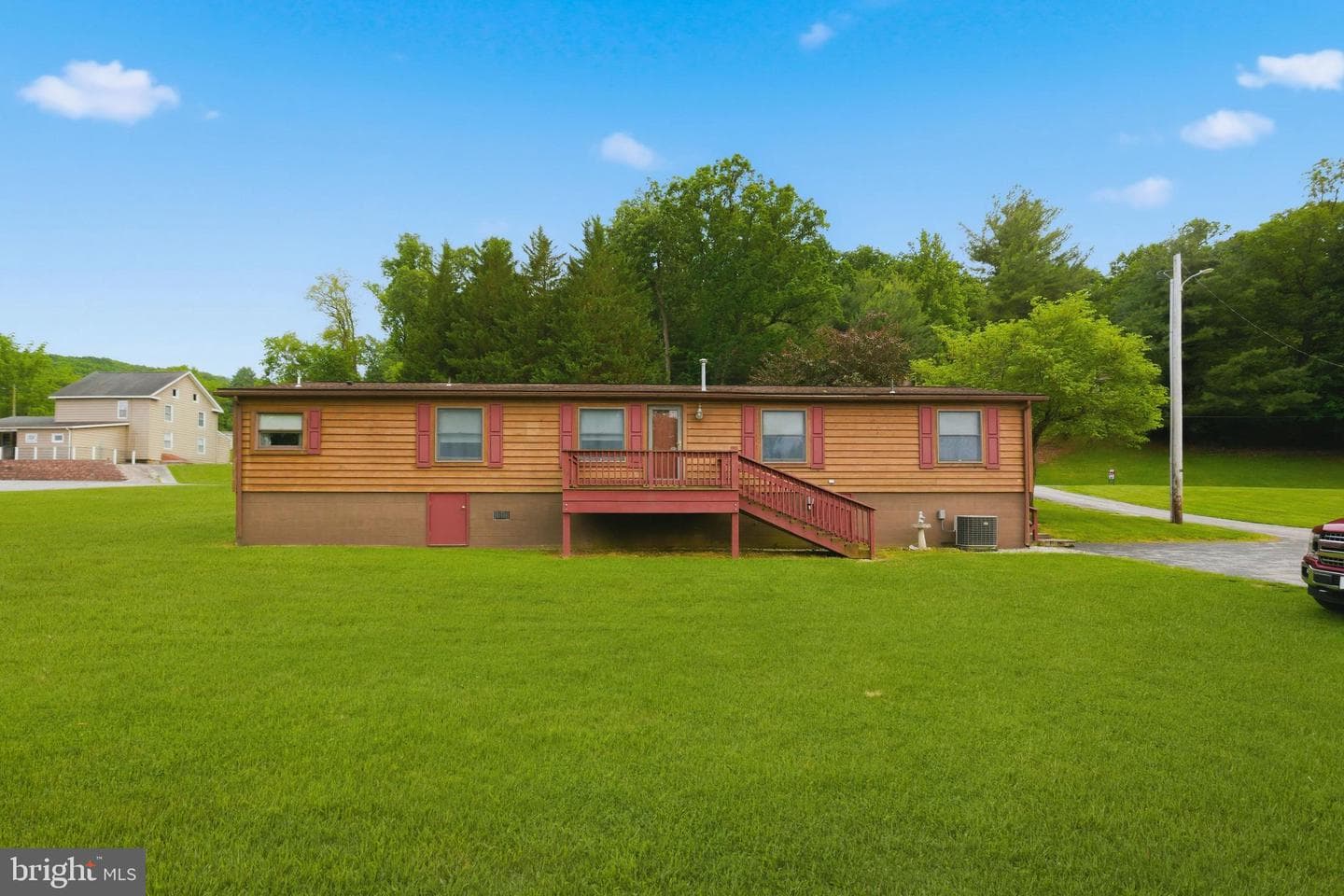 454 Racetrack Road photo 32