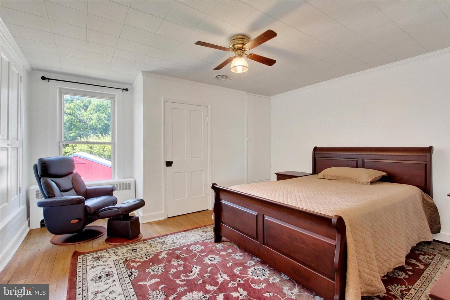 317 Baltimore Street photo 18