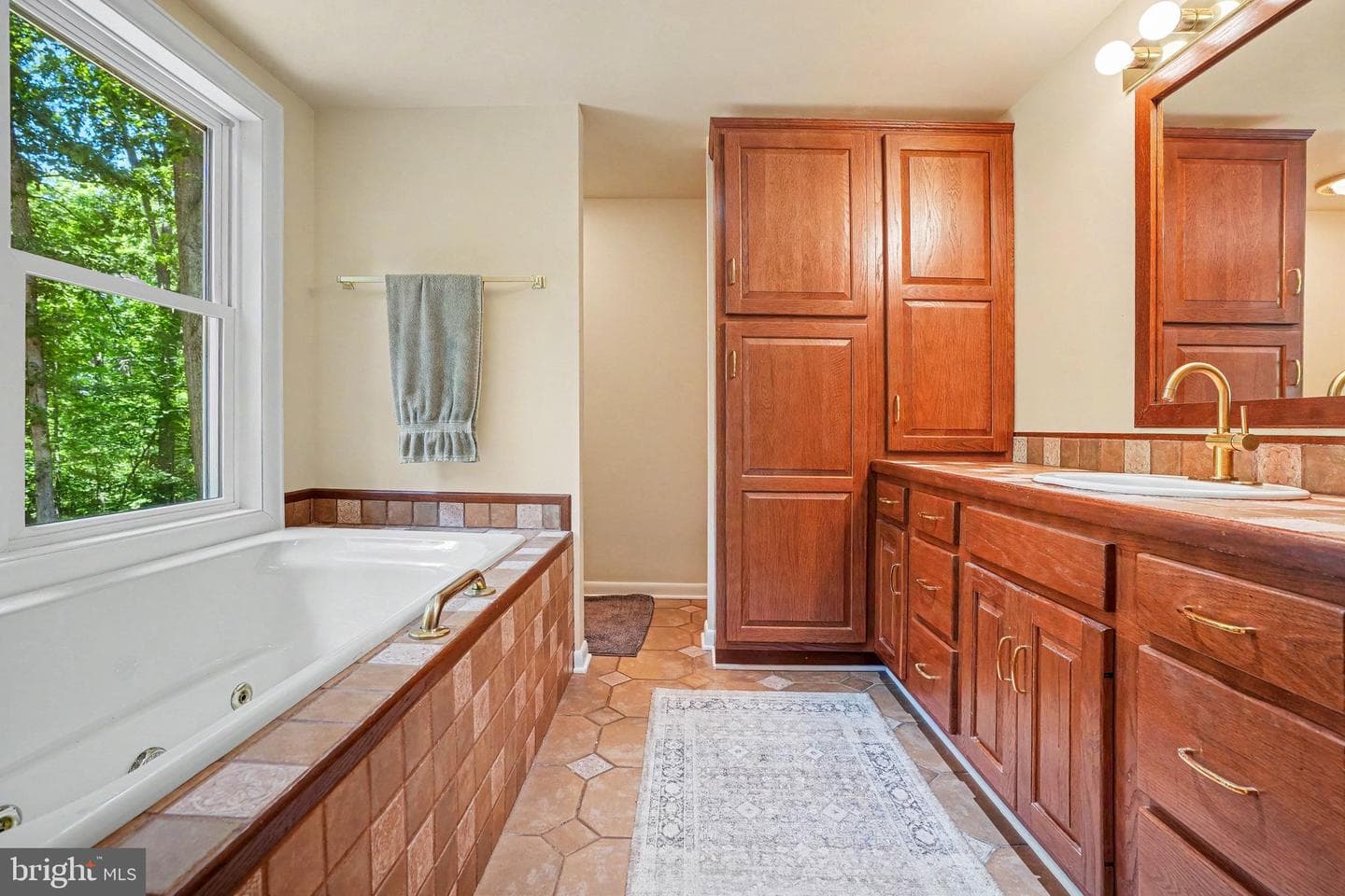 135 Knoxlyn Road photo 16