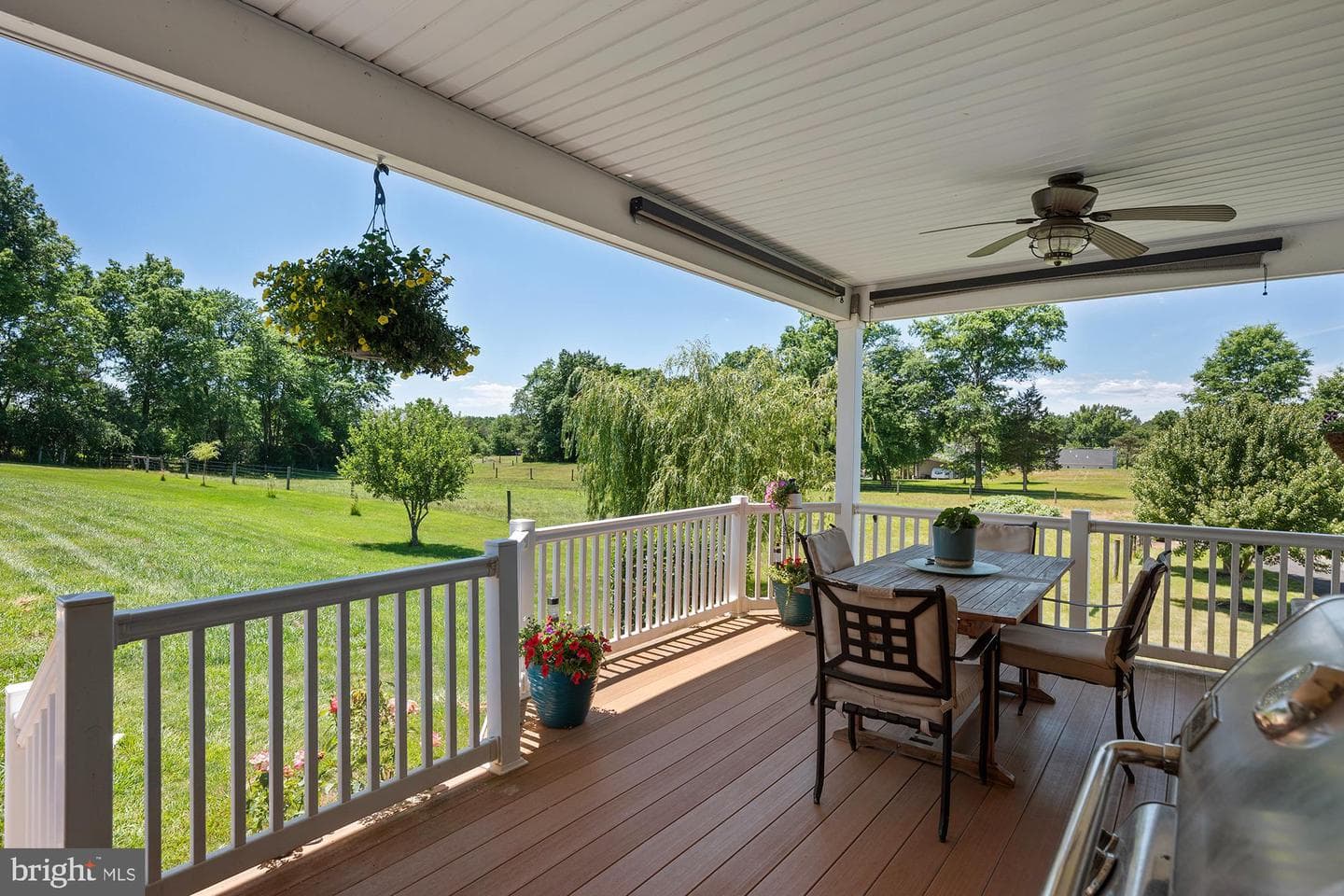 75 Saint Johns Road W photo 22
