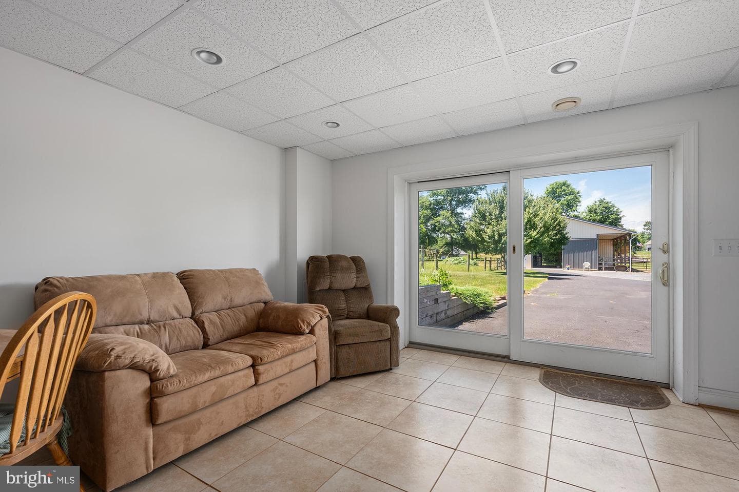 75 Saint Johns Road W photo 51