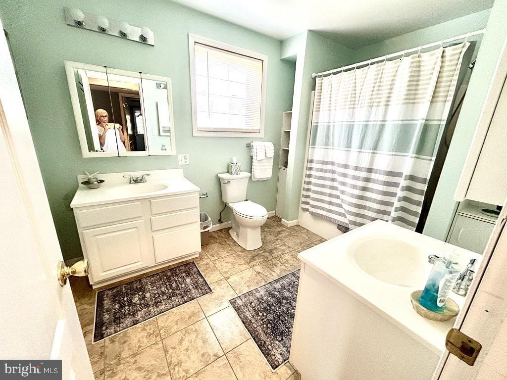 571 Hooker Drive photo 20