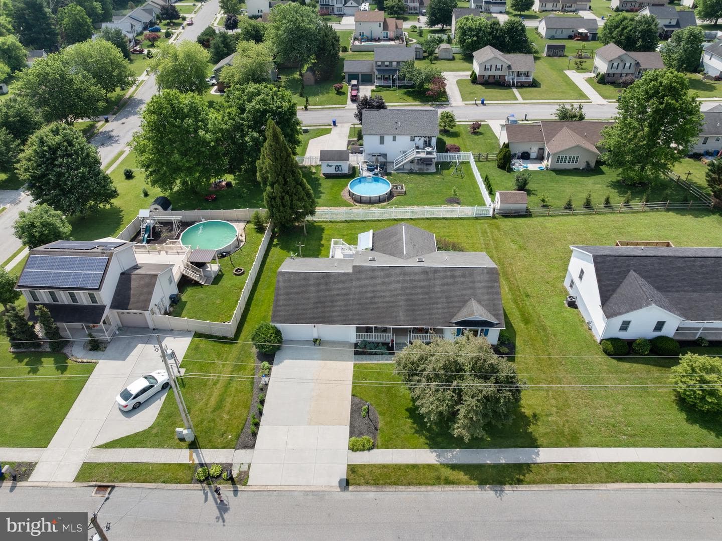 327 Beaver Street photo 45