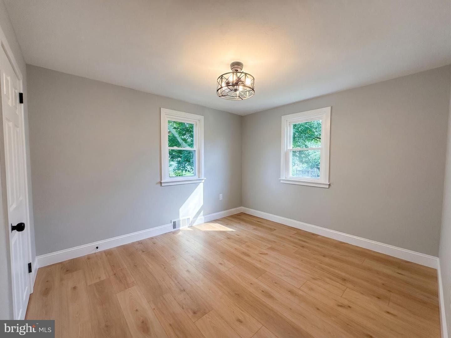 508 Beaver Street photo 8