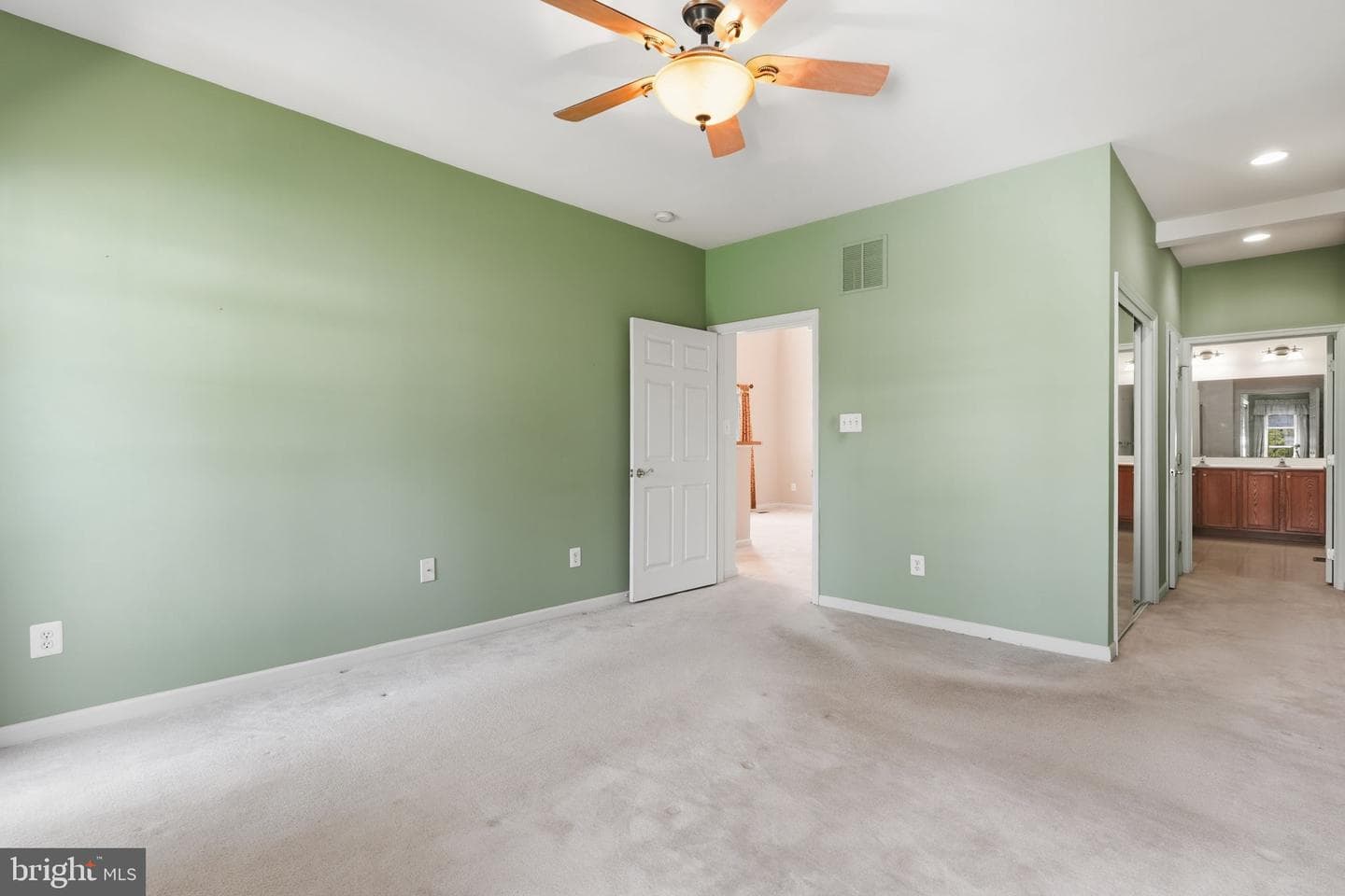 281 Maple Drive photo 13