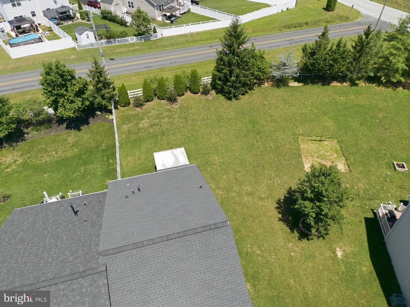 281 Maple Drive photo 27